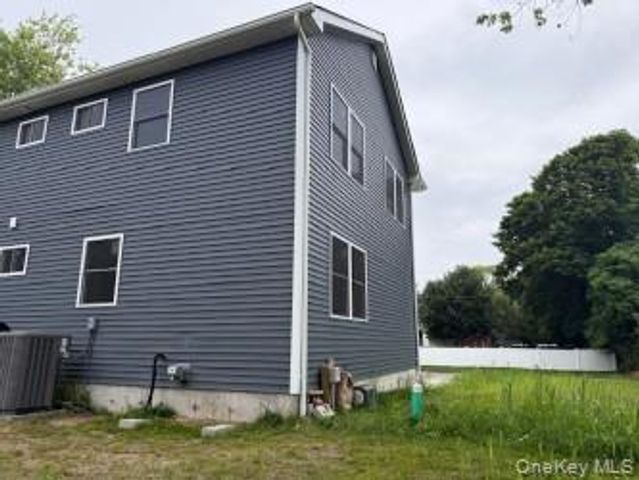 214 FOREST Road, Mastic Beach, NY 11951