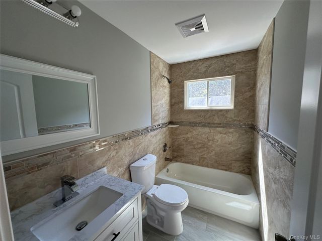 214 Forest Road W, Mastic Beach, NY 11951