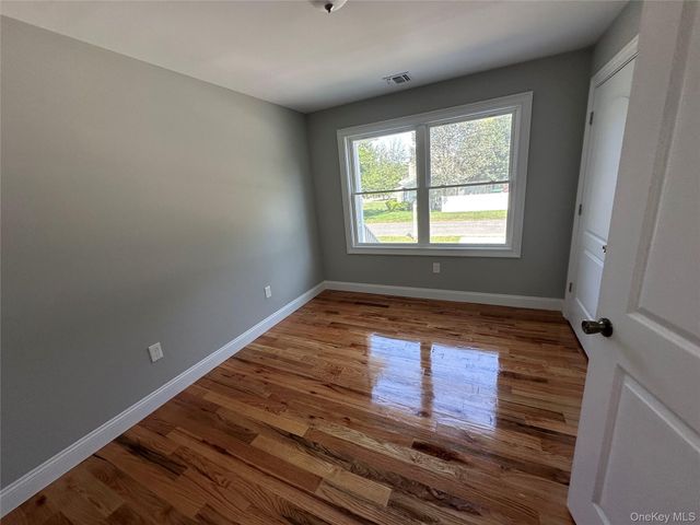 214 Forest Road W, Mastic Beach, NY 11951