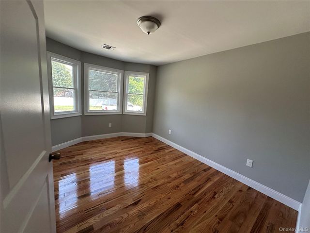214 Forest Road W, Mastic Beach, NY 11951