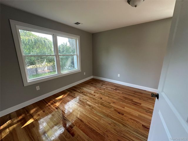214 Forest Road W, Mastic Beach, NY 11951