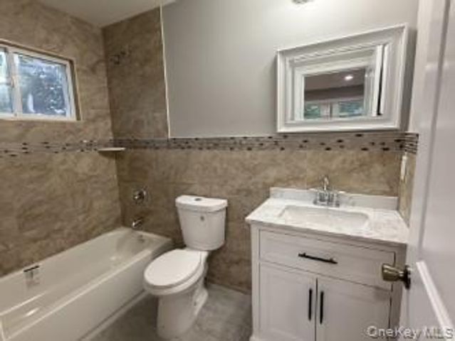 214 FOREST Road, Mastic Beach, NY 11951