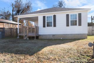 525 W Clay Street, Chouteau, OK 74337