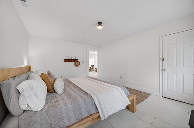 902 W 5TH Street, Erie, PA 16507