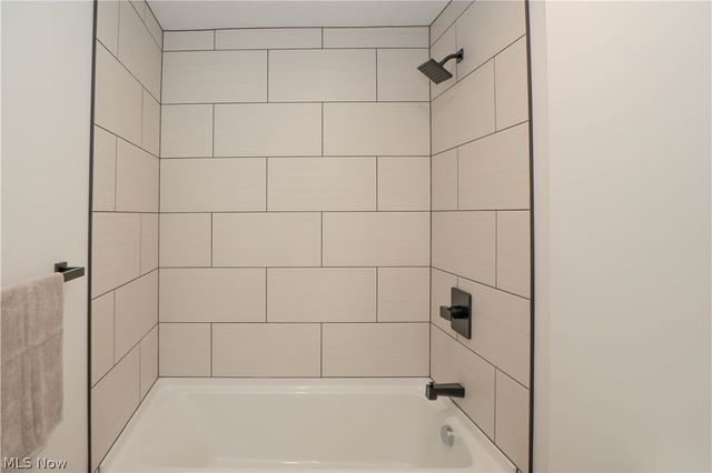 590 Eleanora Drive, Cuyahoga Falls, OH 44223