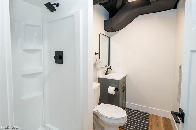 590 Eleanora Drive, Cuyahoga Falls, OH 44223