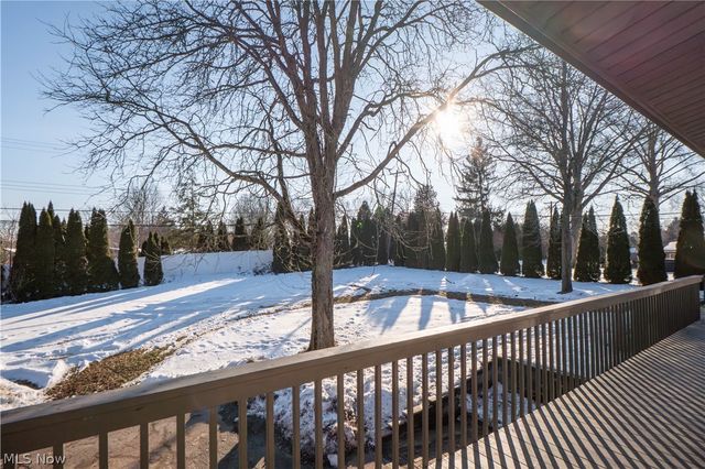 590 Eleanora Drive, Cuyahoga Falls, OH 44223