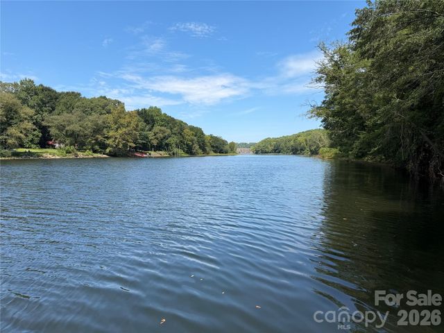 152 Slate Drive, Statesville, NC 28625
