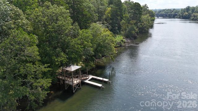 152 Slate Drive, Statesville, NC 28625