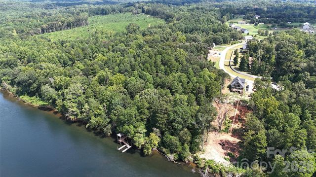152 Slate Drive, Statesville, NC 28625