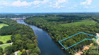 152 Slate Drive, Statesville, NC 28625