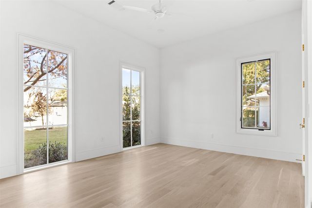 5812 Preston Haven Drive, Dallas, TX 75230