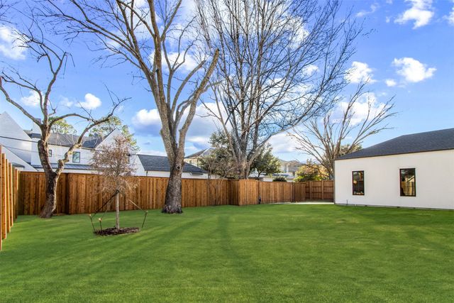 5812 Preston Haven Drive, Dallas, TX 75230