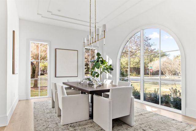 5812 Preston Haven Drive, Dallas, TX 75230