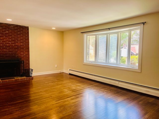 181 Moss Hill Rd, Boston, MA 02130