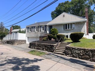 181 Moss Hill Rd, Boston, MA 02130