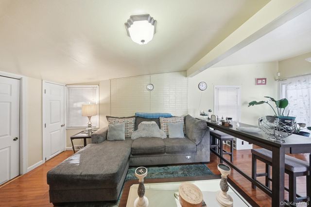 55 Straight Path Path, Rock Hill, NY 12775