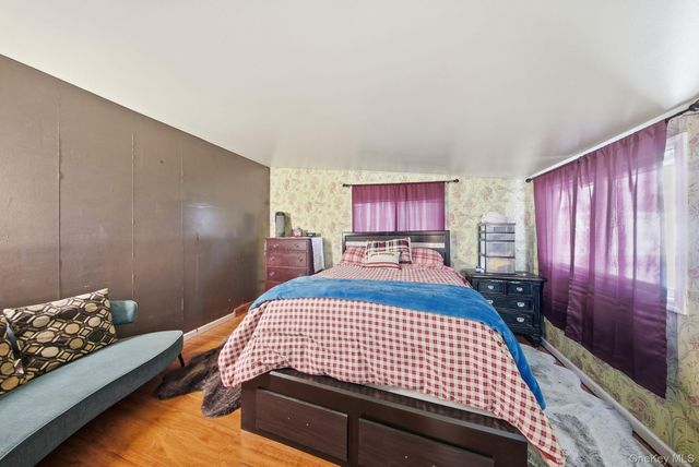 55 Straight Path Path, Rock Hill, NY 12775