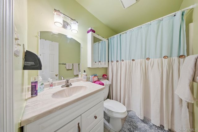 55 Straight Path Path, Rock Hill, NY 12775