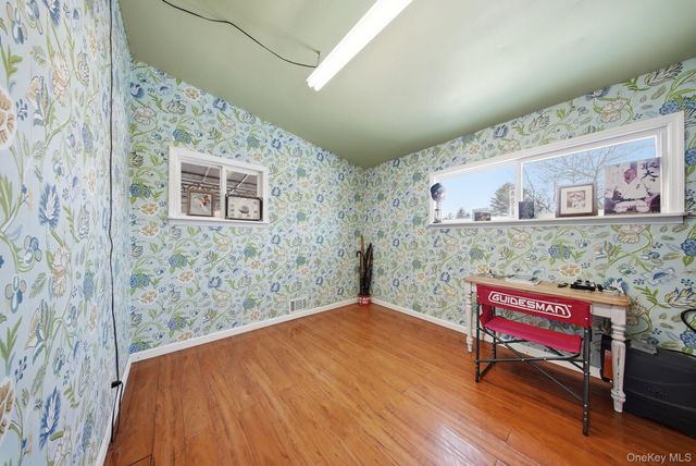 55 Straight Path Path, Rock Hill, NY 12775