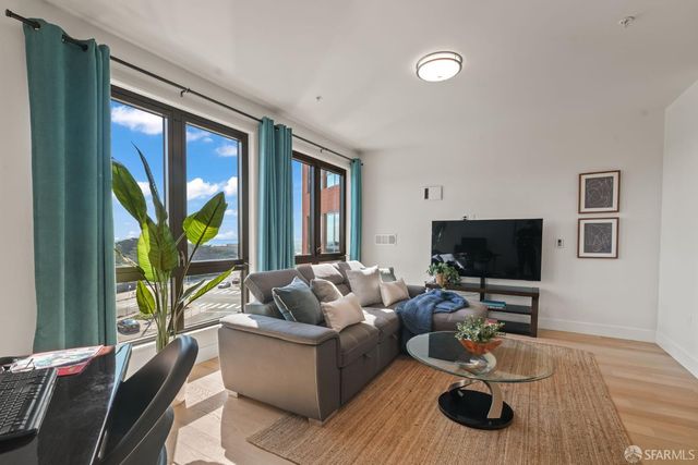3535 Wawona Street 414, San Francisco, CA 94116
