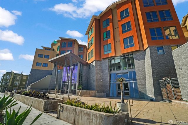 3535 Wawona Street 414, San Francisco, CA 94116