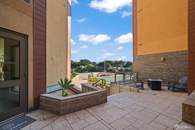 3535 Wawona Street 414, San Francisco, CA 94116