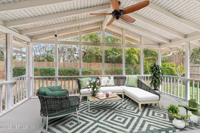 4901 LOFTY PINES Circle E, Jacksonville, FL 32210
