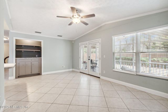 4901 LOFTY PINES Circle E, Jacksonville, FL 32210