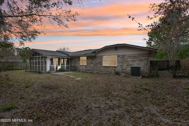 4901 LOFTY PINES Circle E, Jacksonville, FL 32210
