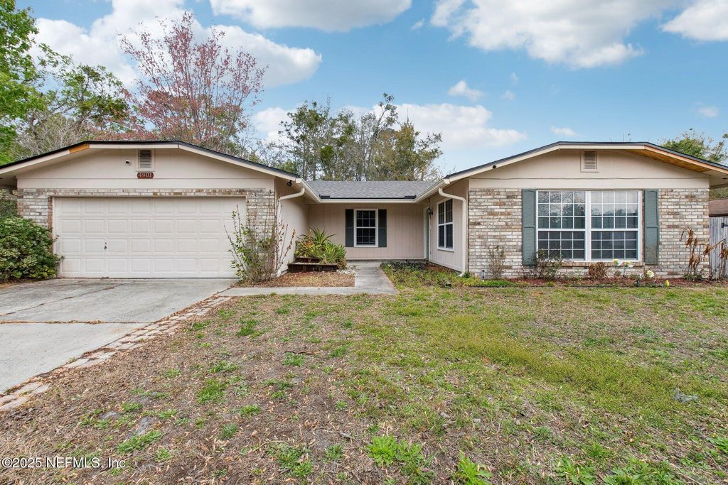 4901 LOFTY PINES Circle E, Jacksonville, FL 32210