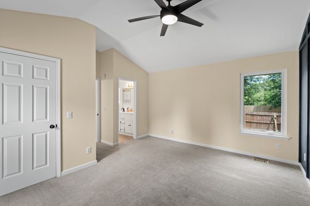 805 Childers Ct, La Vergne, TN 37086