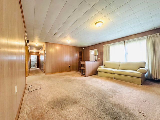 212 Town Branch Road, Manchester, KY 40962