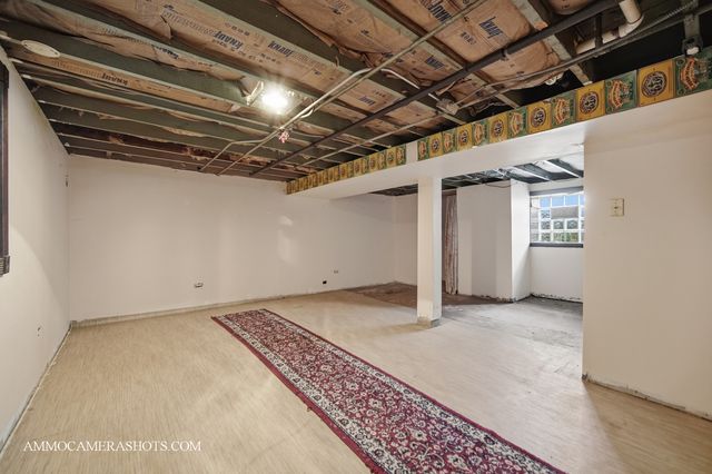 9611 S Homan Avenue, Evergreen Park, IL 60805