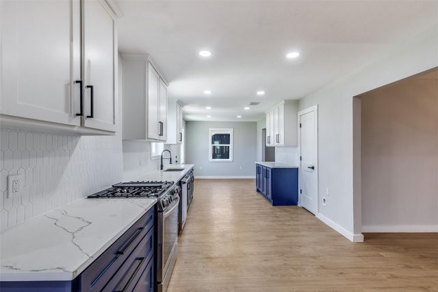 10406 Willowisp Drive, Houston, TX 77035