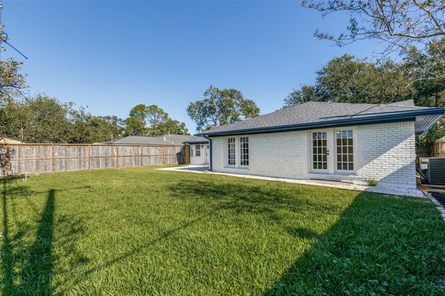 10406 Willowisp Drive, Houston, TX 77035