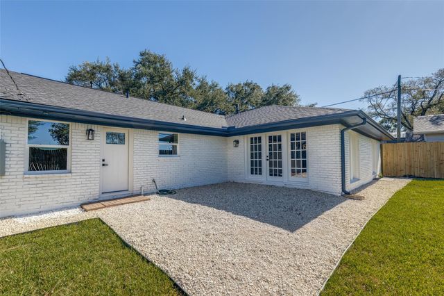 10406 Willowisp Drive, Houston, TX 77035