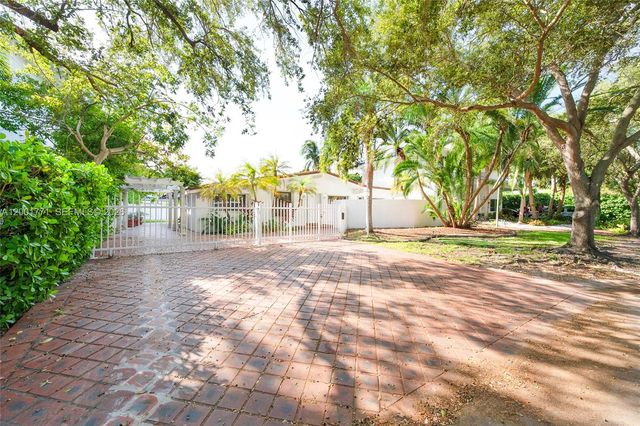 230 CRANWOOD DR, Key Biscayne, FL 33149