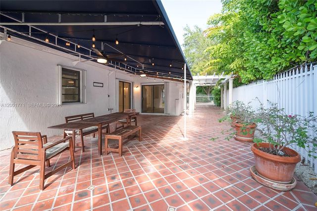 230 CRANWOOD DR, Key Biscayne, FL 33149