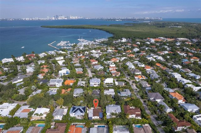 230 CRANWOOD DR, Key Biscayne, FL 33149
