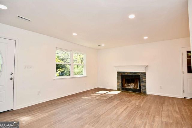 110 Thomas Trail, Covington, GA 30016