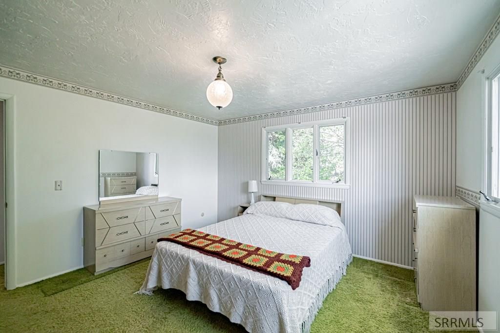 Image 23 of property listing at 1230 N 45th W, Idaho Falls, ID 83402