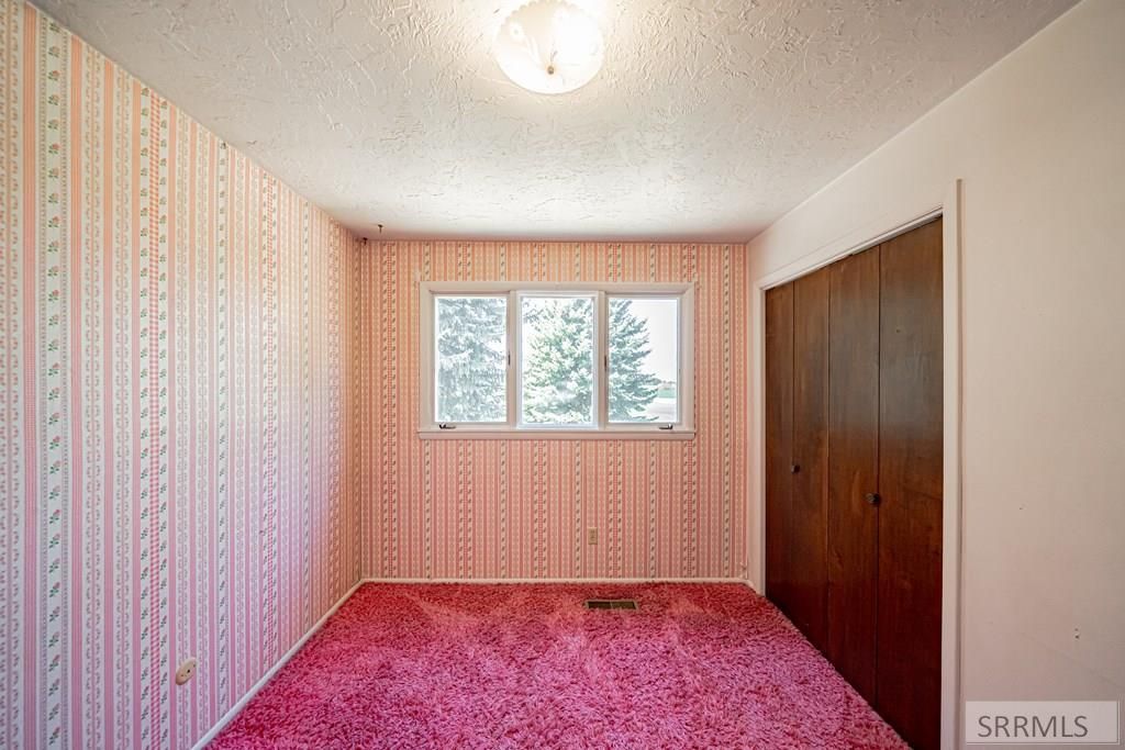 Image 28 of property listing at 1230 N 45th W, Idaho Falls, ID 83402