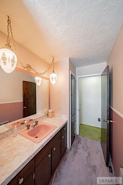 Image 33 of property listing at 1230 N 45th W, Idaho Falls, ID 83402