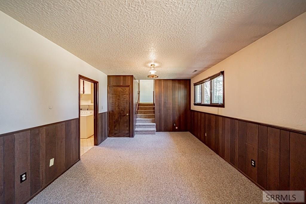 Image 36 of property listing at 1230 N 45th W, Idaho Falls, ID 83402