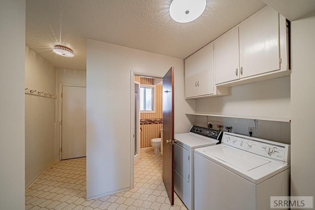 Image 44 of property listing at 1230 N 45th W, Idaho Falls, ID 83402