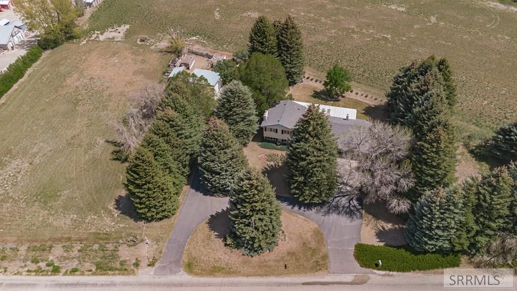 Image 66 of property listing at 1230 N 45th W, Idaho Falls, ID 83402