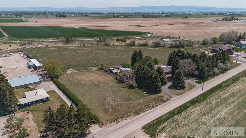 Image 68 of property listing at 1230 N 45th W, Idaho Falls, ID 83402
