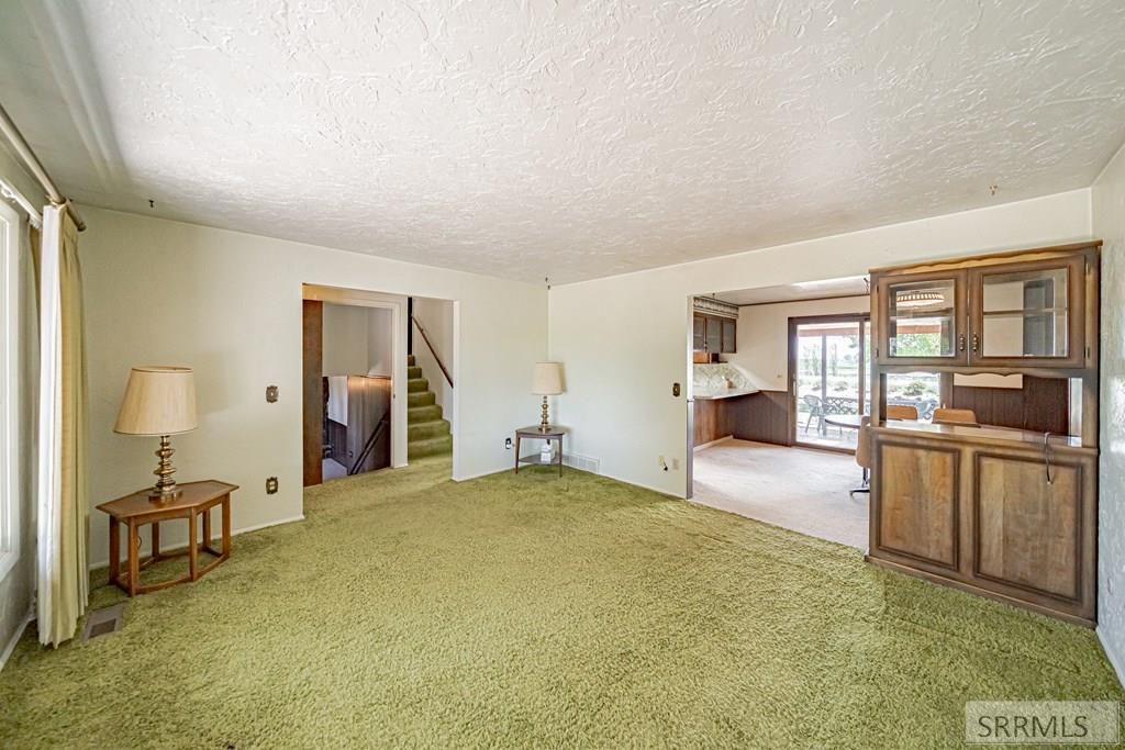Image 7 of property listing at 1230 N 45th W, Idaho Falls, ID 83402