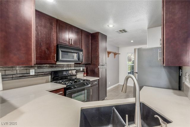 9057 Badby Avenue, Las Vegas, NV 89148